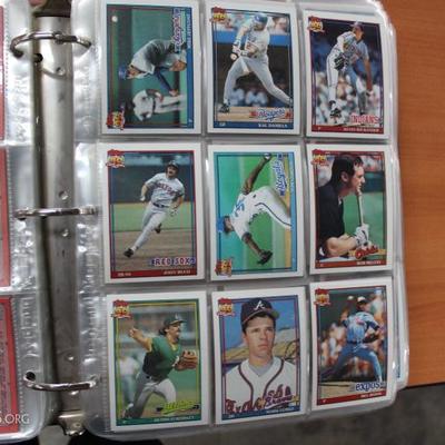 Huge lot of baseball cards