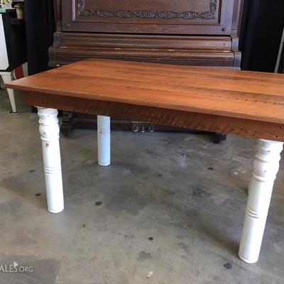 Farmhouse style table