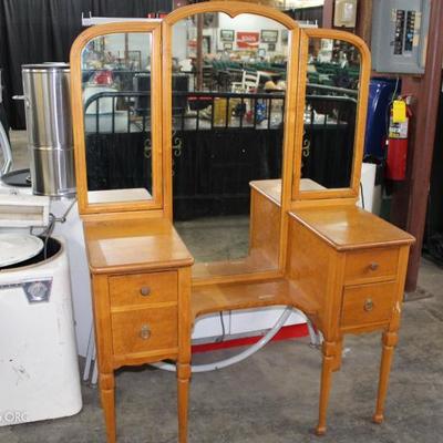 Vanity with mirror
