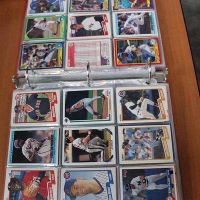 Huge lot of baseball cards