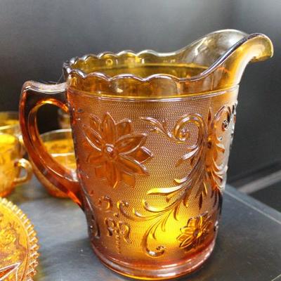 Tiara Indiana amber glass dishes