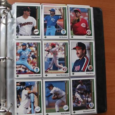 Huge lot of baseball cards