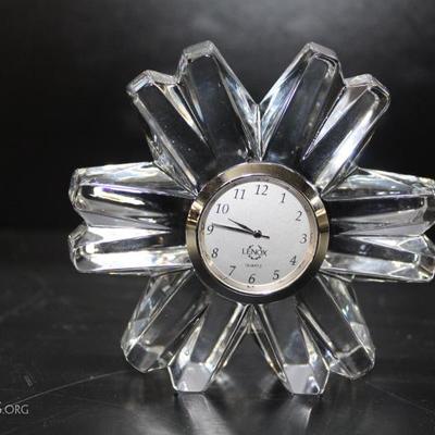 Lenox lead crystal quartz clock