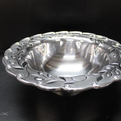 Lenox "En Provence" metalware serving/salad bowl