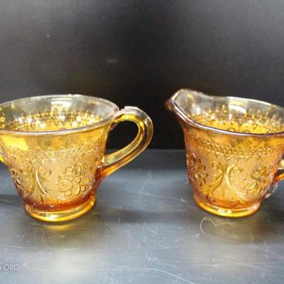 Tiara Indiana amber glass dishes
