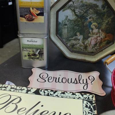 Tins box lot