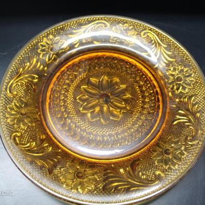 Tiara Indiana amber glass dishes
