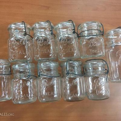 Clear glass Ball jars with lids