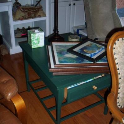 1 of 2 End table(s)
