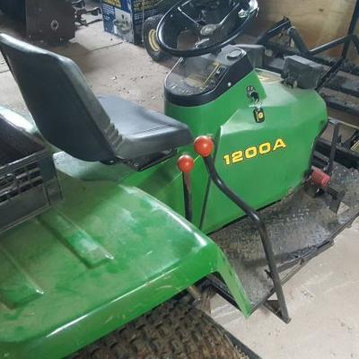 john deere yard groomer