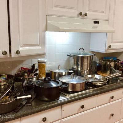 Kitchen Items, Pots & Pans