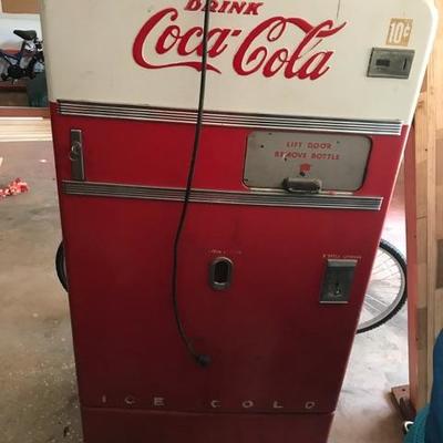 Vintage Coca-Cola Machine
