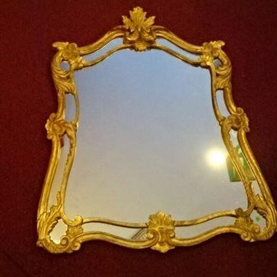 ROCOCO GILT WOOD MIRROR