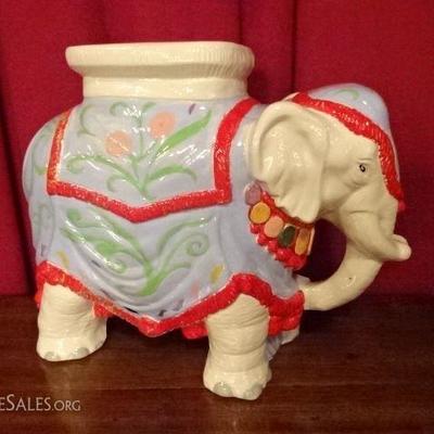 CHINESE CERAMIC ELEPHANT GARDEN STOOL