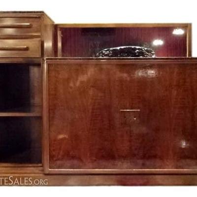 MID CENTURY MODERN SIDEBOARD / BUFFET WITH MIRRORED TOP