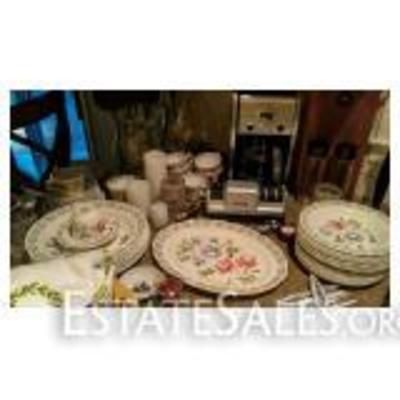Royal Doulton Everyday Dishes