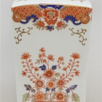 Tall Mottahedeh Porcelain Imari Style Vase 14 1/2