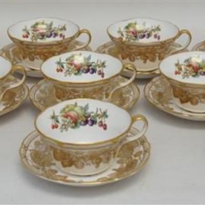 28 Pc Spode Bone China Cups & Saucers in the very hard to find Y7050 Pattern. Service for 14. The set is in excellent condition with no...
