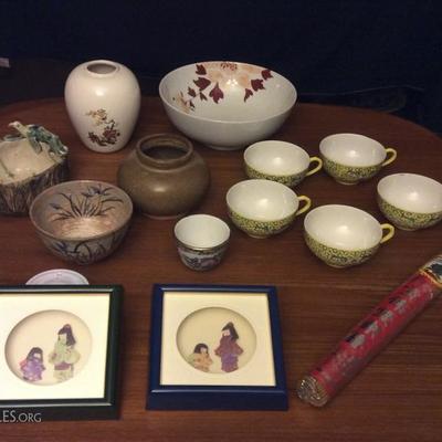 JYR029 Vintage Oriental Ceramics and Findings
