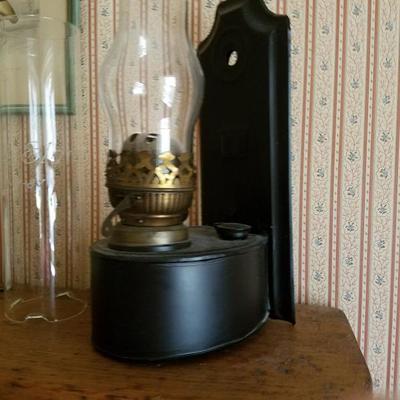 Hurricane lamp matching set