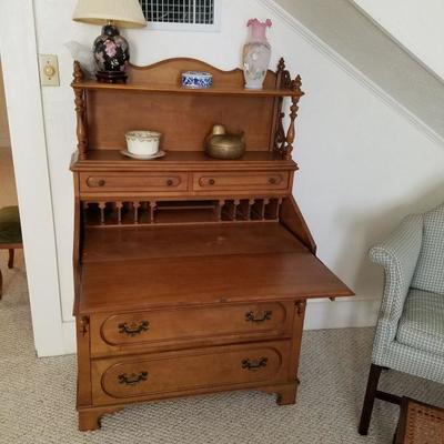secretary desk late 1800's or early 1900's.