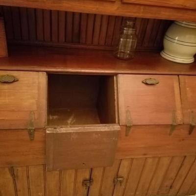 Kitchen bin and storage furniture