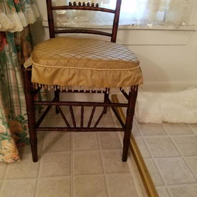 petit wooden chair with cushions