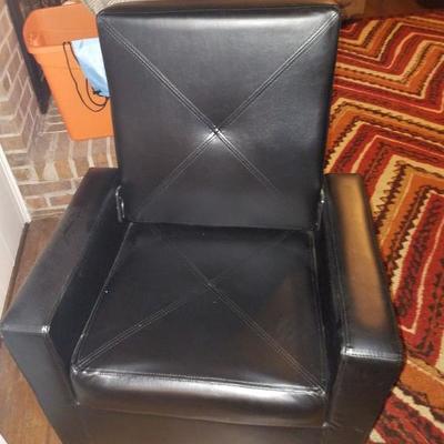 Kids leather gaming chair.  Seat comes off for storage.  