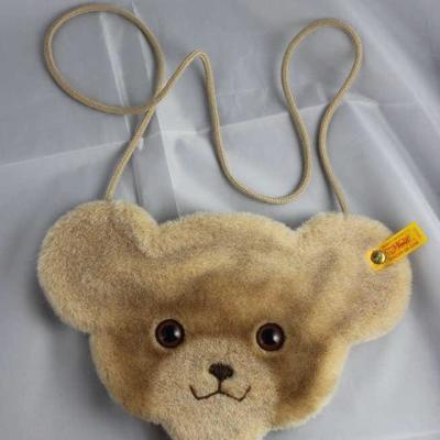 Steiff Teddy Purse-A131.  Yellow ear tag #600104. Size:  9 1/2