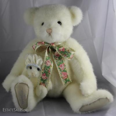 Aunt Elderbeary and Dewdrop - 238. Gund Signature  Collection. Plush-white leather and grey. Made in  1992 and stands 14