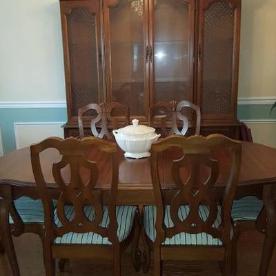 Vintage dining room set