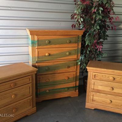Solid oak dresser set