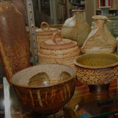 LOUIS RAYNOR POTTERY