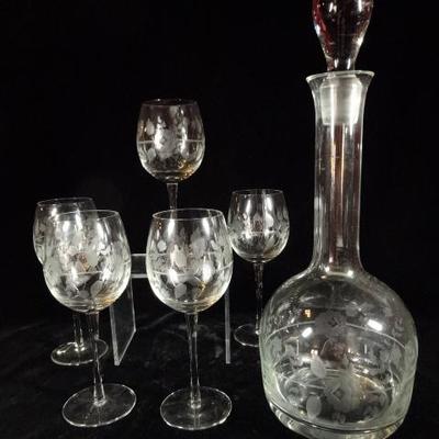 TOSCANY CRYSTAL DECANTER AND WINE GLASSES