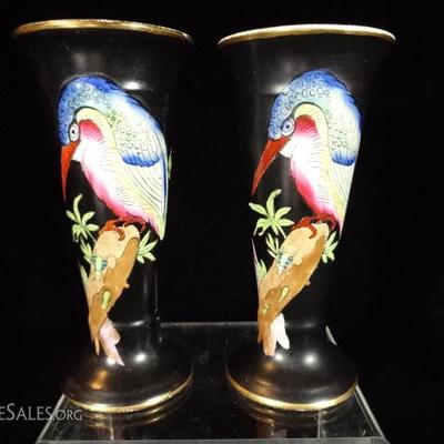 PAIR ENGLISH CETEM MALING PORCELAIN VASES WITH BIRDS 