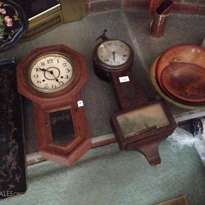 Regulator clock and Banjo Clock