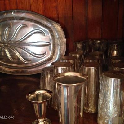 Silver plate set many pieces