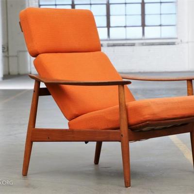 Mid Century Modern Lounge Chair In Orange Barkcloth