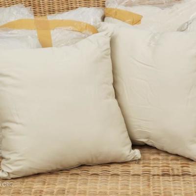 Group Of 6 New Throw Pillows