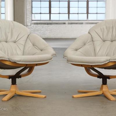 Two Mobel Sweden Mid Century Modern Bentwood And Leather Lounge Chairs