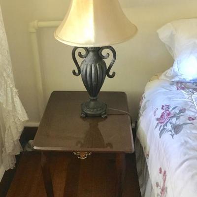Side Table & lamp
