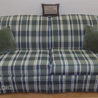 IET059 Matching Plaid Couch
