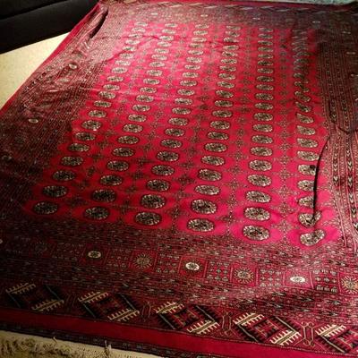 $650 Red Rug 8' x 10' ++ Cash Only. No Returns. All Sales Are Final.. Email SalesByPamela@gmail.com to purchase and arrange pickup in...