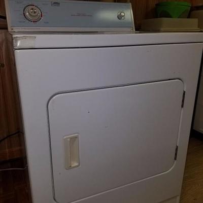 Dryer by Whirlpool 