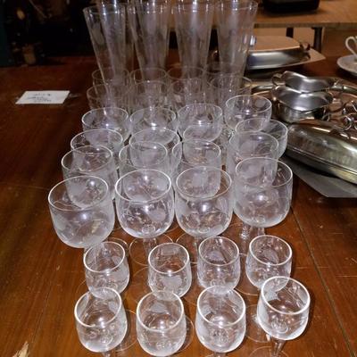 Beautiful Set of Glasses - 40 Pieces