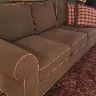 Bedford Hill Sleeper Sofa ...like new condition!