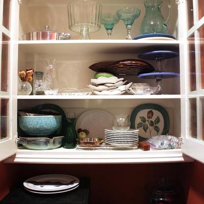 Dishes, glassware