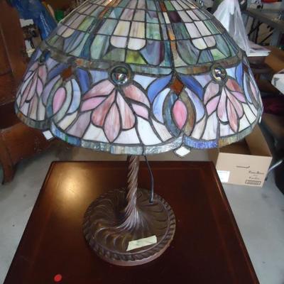 5 Tiffany style lamps w glass shades