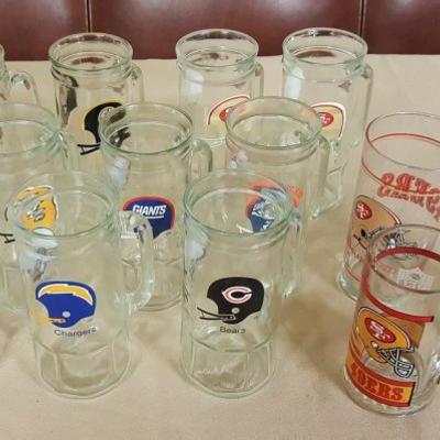 JHA046 Vintage Fisher Peanut NFL Logos Glass Mugs & More
