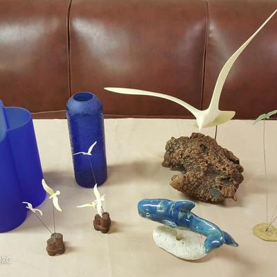 JHA061 Blue Vases, Vintage Seabird Figurines & More
